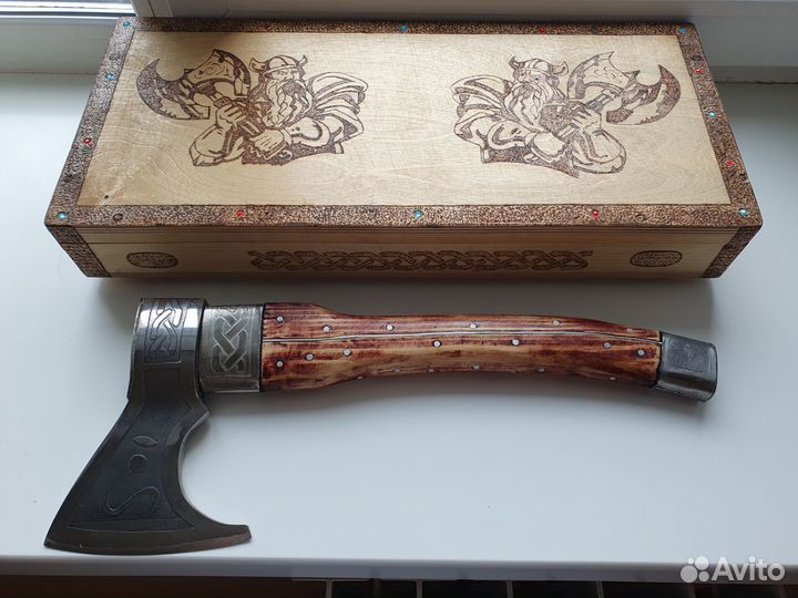 Топор подарочный