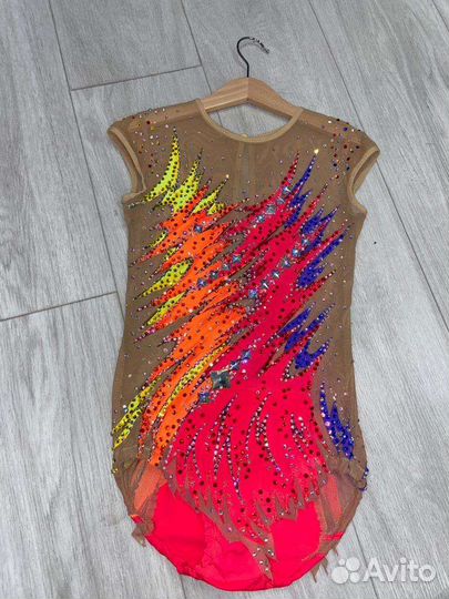 Купальник для художественной гимнастики