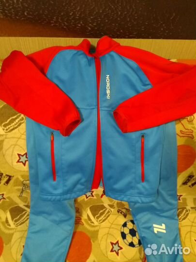 Лыжный разминочный костюм nordski