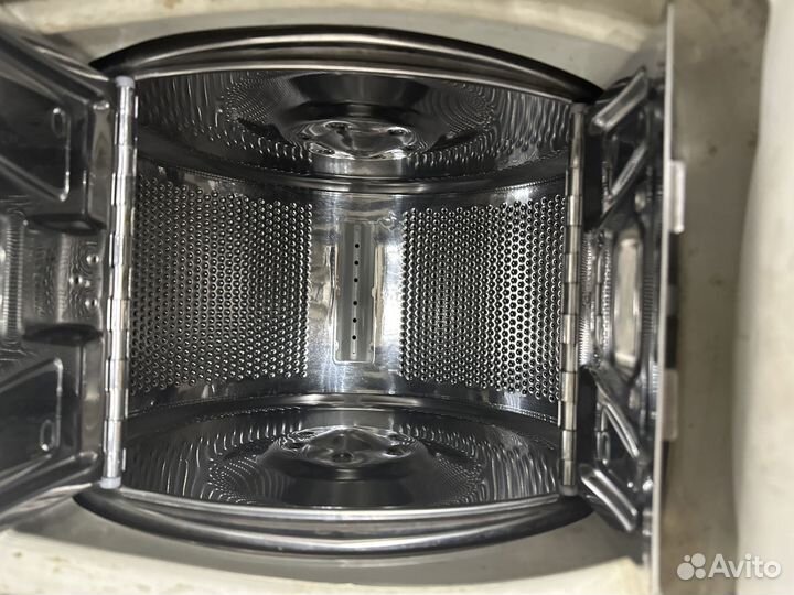 Стиральная машинка вертикальной загрузки