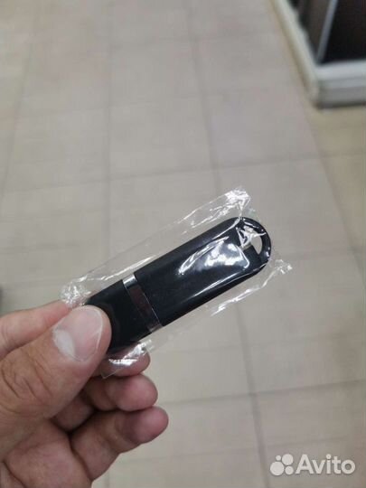 Флешка на 32gb