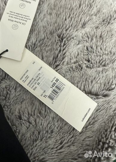 Новая кофта Calvin Klein