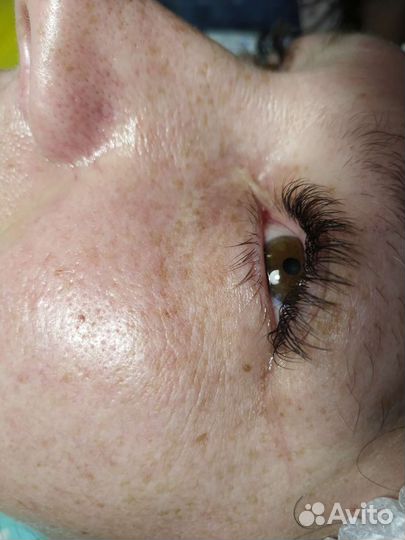 Наращивание ресниц на дому