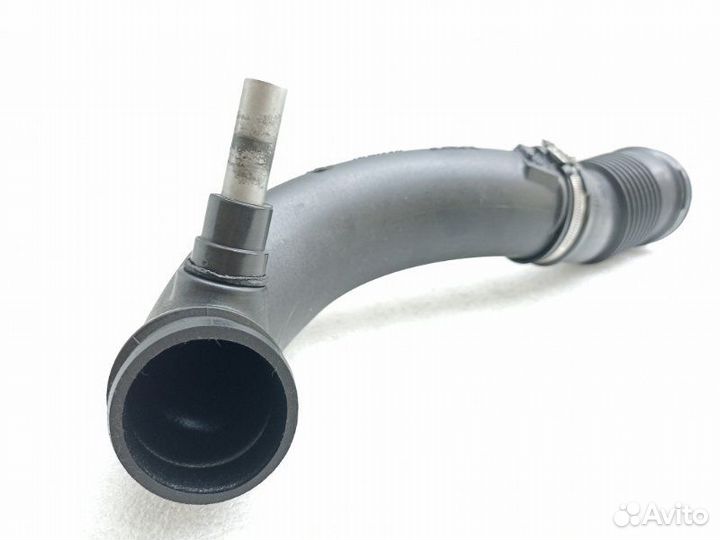 Патрубок интеркулера Volvo Xc90 1 2.4D