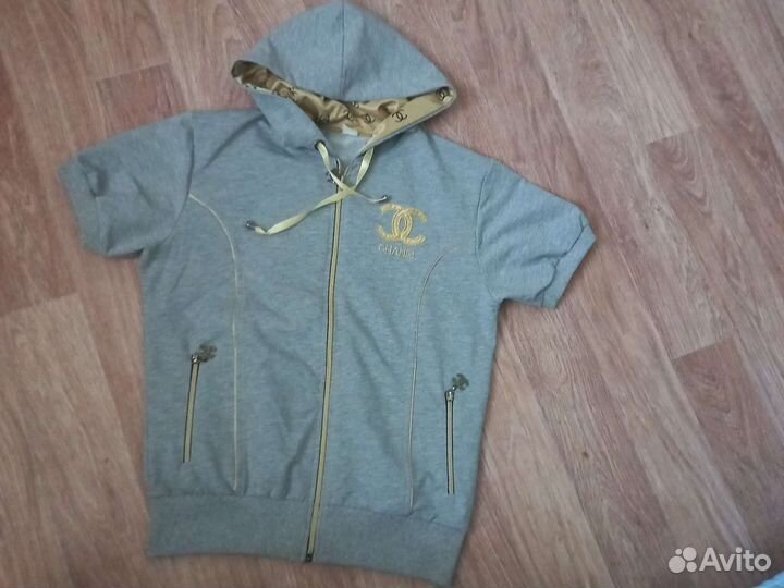 Спортивный костюм