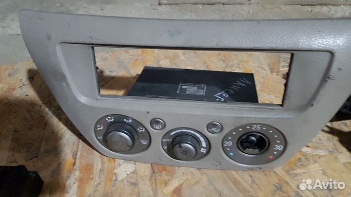 Блок климат-контроля MMC Lancer, Lancer Cedia