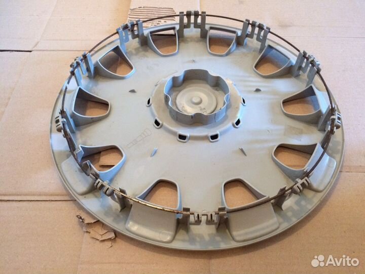 Колпак колеса Skoda Octavia 1U0601147G