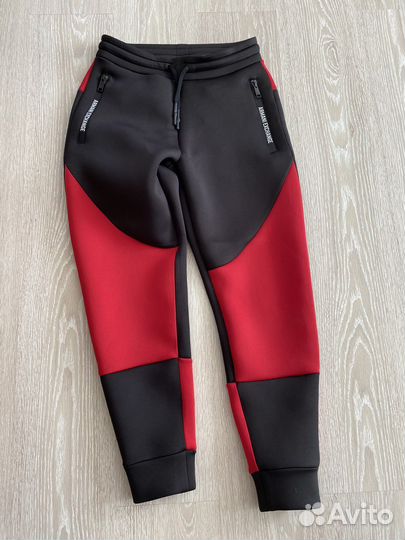 Спортивные штаны