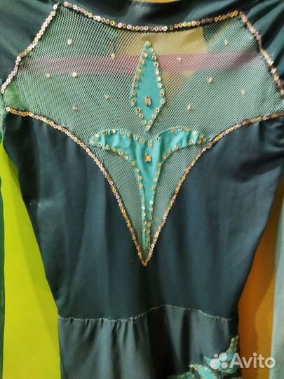 Костюм для фигурного катания 128