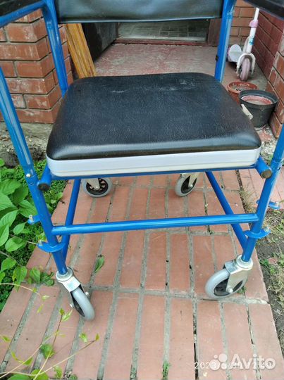Стул - туалет коляска