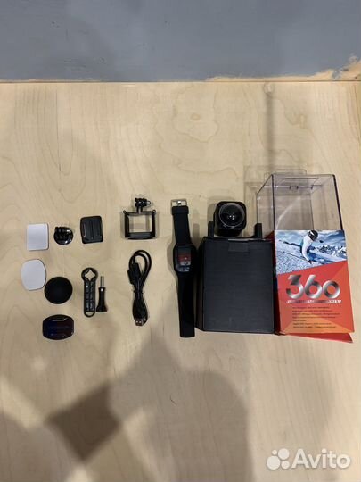 Экшн камера 360H черный (4K/12.4MP/360/1200mAh)