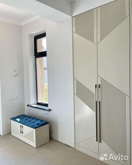 Шкаф распашной фрезеровка по эскизу заказчика