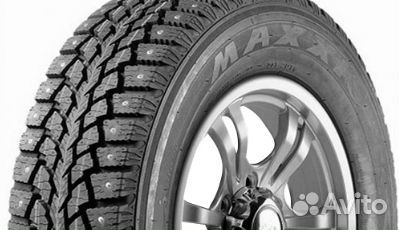 Maxxis MA-SLW Presa Spike 215/70 R15C 109Q