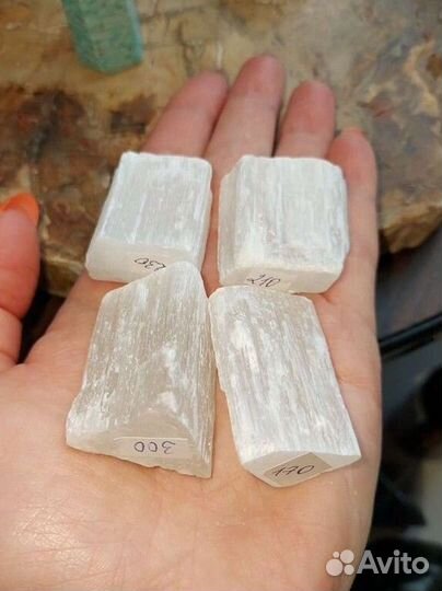 Селенит белый разные размеры
