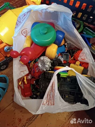 Игрушки для мальчика