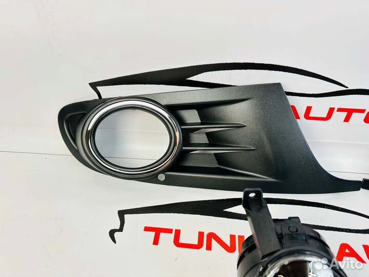 Противотуманные фары Volkswagen Golf (Mk 6 ) M2011