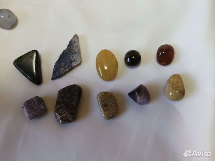 Коллекция из 50 минералов