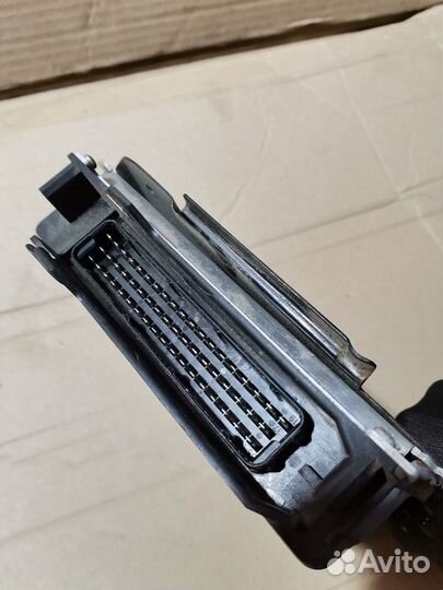 Блок управления двигателем X25XE Opel Omega B