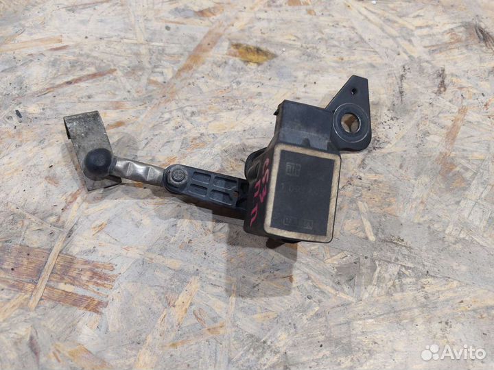 Датчик просвета перед положения кузова BMW X5 E53