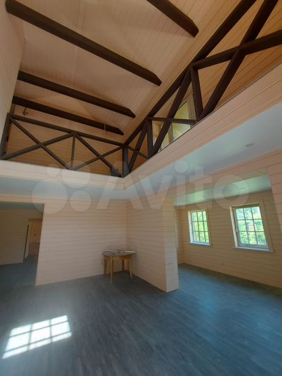 Дом 243,1 м² на участке 11,3 сот.