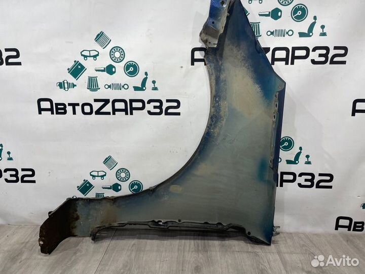 Крыло переднее правое Hyundai Solaris хэтчбек 2013
