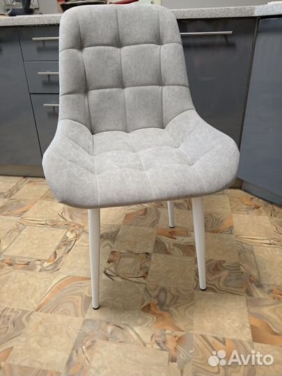 Стул кухонный новый