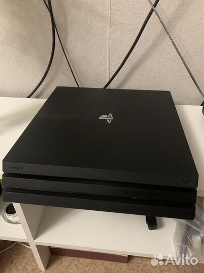 Sony PS4 PRO 1tb+Диски