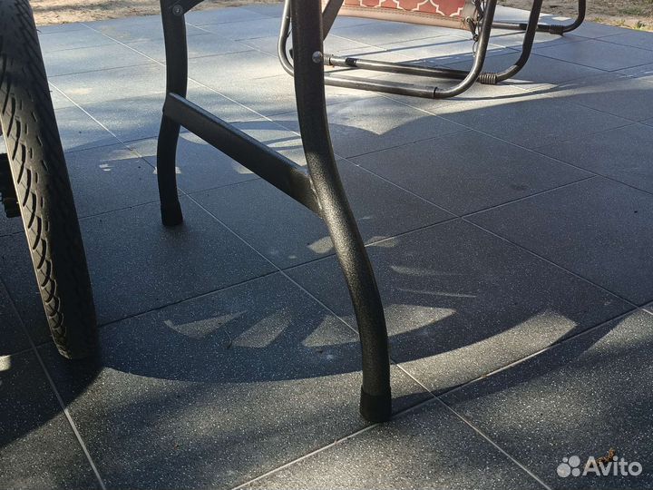 Стол складной пластиковый