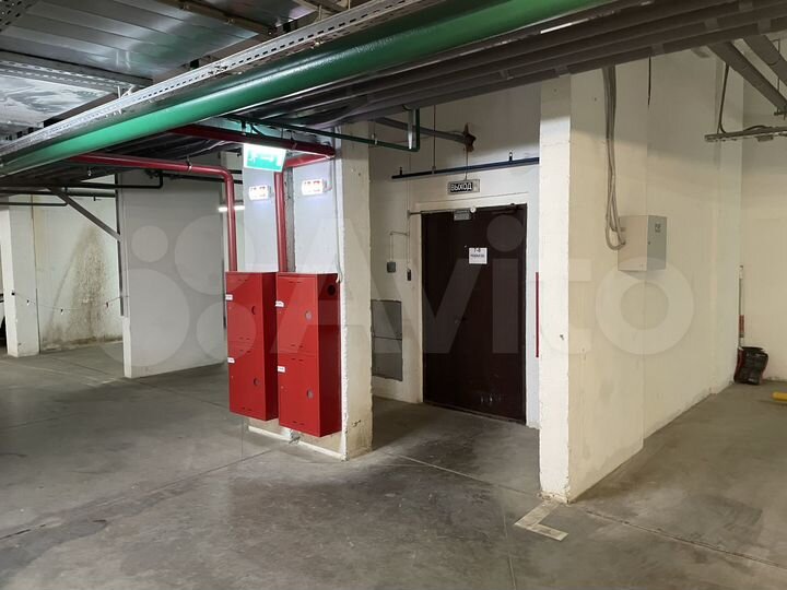Машиноместо, 14 м²