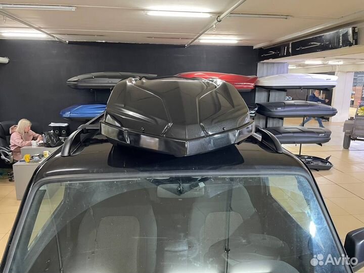 Автобокс Cybort на крышу LADA Niva