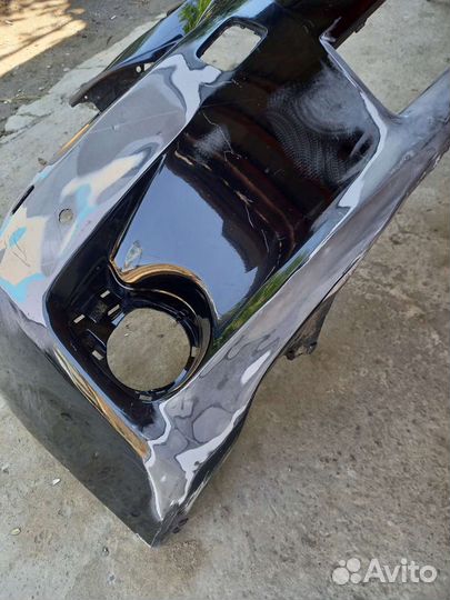 Бампер передний на Lexus CT 200