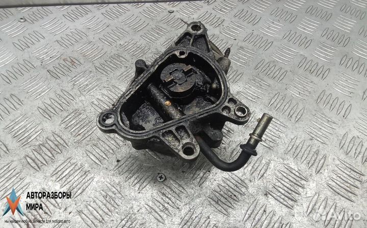 Насос вакуумный Opel Vectra C рест. 2007 0564611