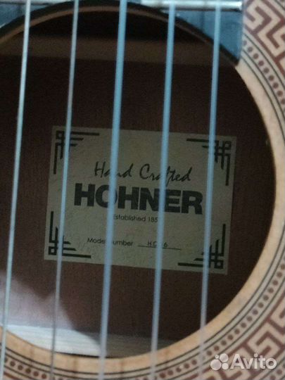 Классическая гитара Hohner HC-06 + новые струны