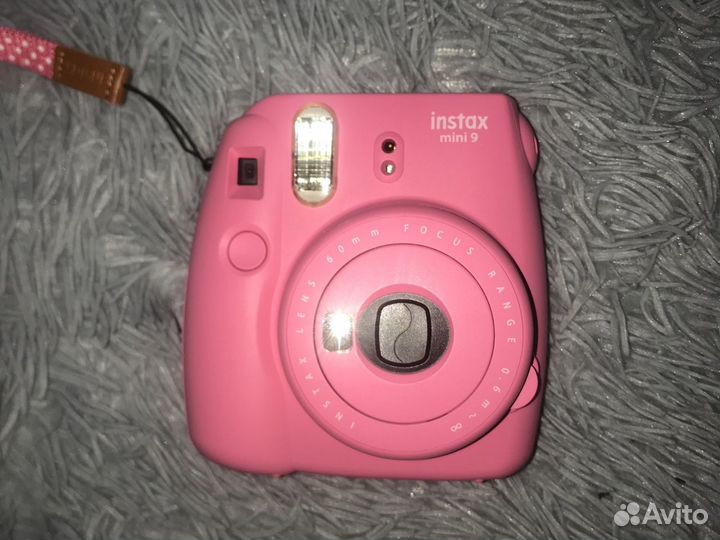 Фотокамера моментальной печати Аренда