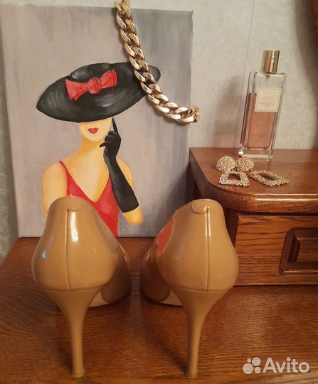 Лодочки лаковые 2 пары, размер 37,38