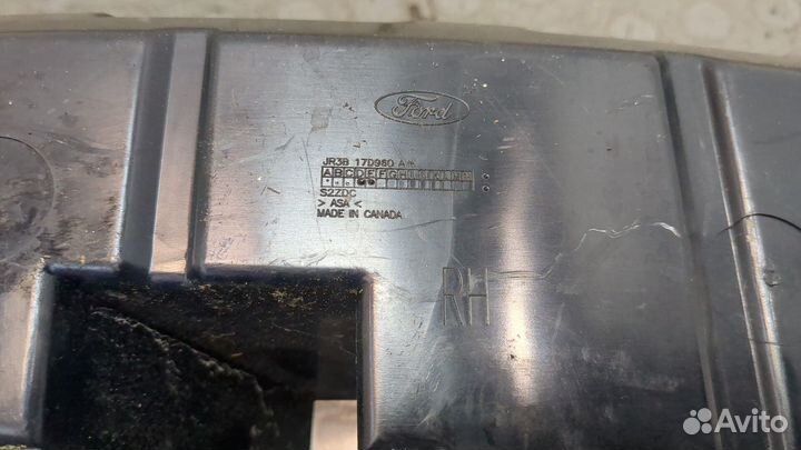 Кронштейн бампера Ford Mustang 2017, 2021