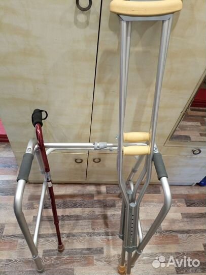 Ходунки, трость