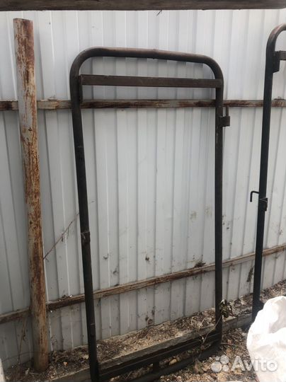 Продам распашные ворота, лежат без дела