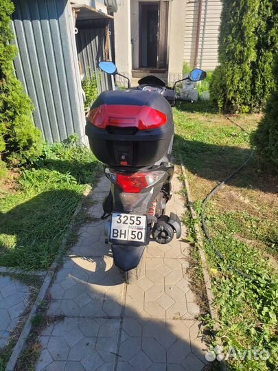 Скутер Sym Symphony 125