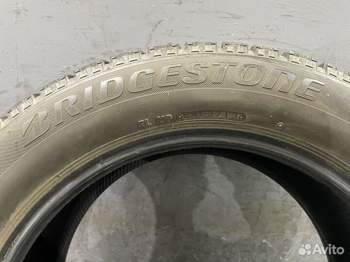 Bridgestone Blizzak VRX 225/55 R17 97Q