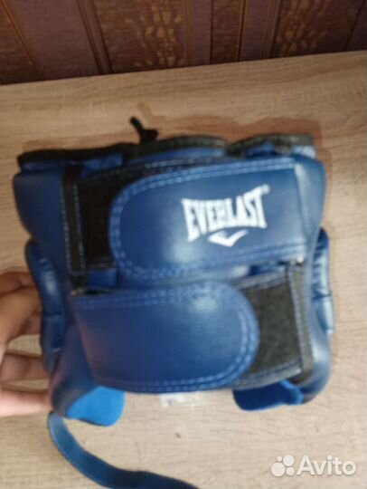 Боксерский шлем