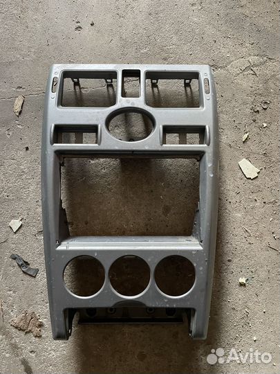 Центральная консоль priora 1