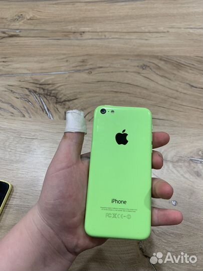 iPhone 5C, 8 ГБ