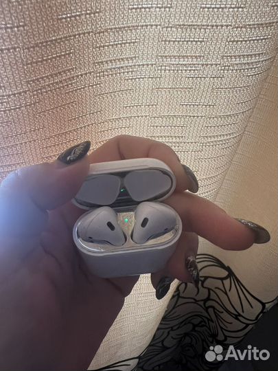 Наушники apple airpods