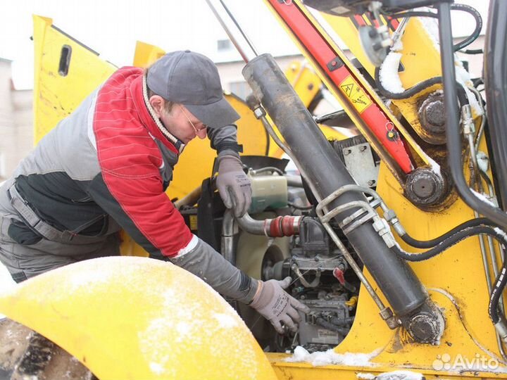 Автослесарь по ремонту грузовых авто/Вахта/Жилье