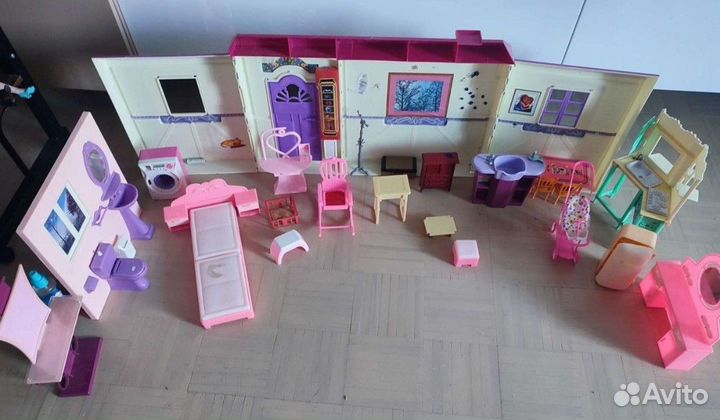 Лего, домик для Барби, трасса молния Маквин, кухня