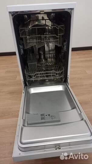 Посудомоечная машина Hansa ZWM 456 WH