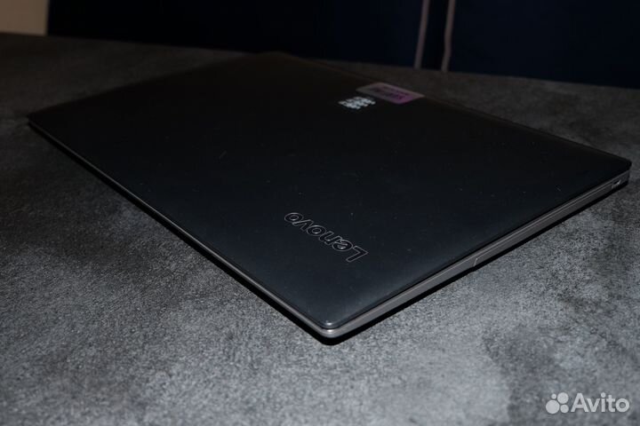 Ноутбук Lenovo IdeaPad 330-15IKB (81DC) i5-7200U