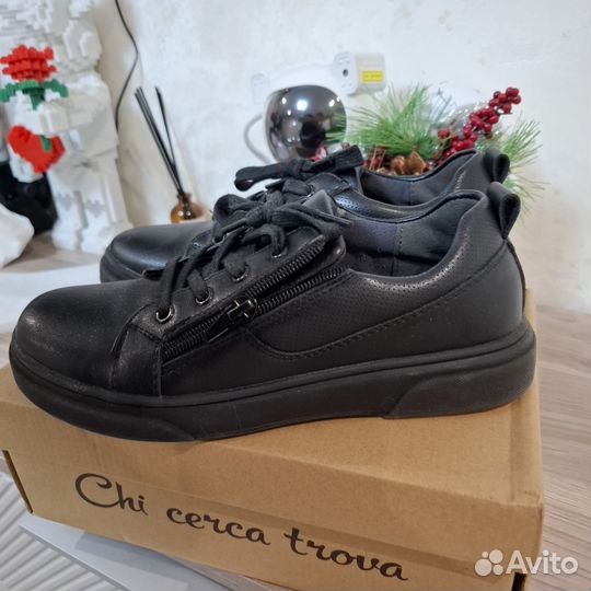 Полуботинки