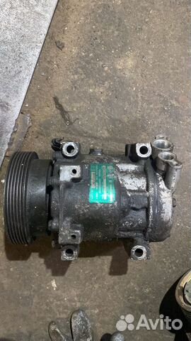 Компрессор кондиционера renault
